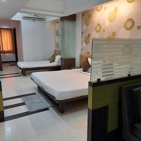 אינדורה Hotel Grand Suites מראה חיצוני תמונה